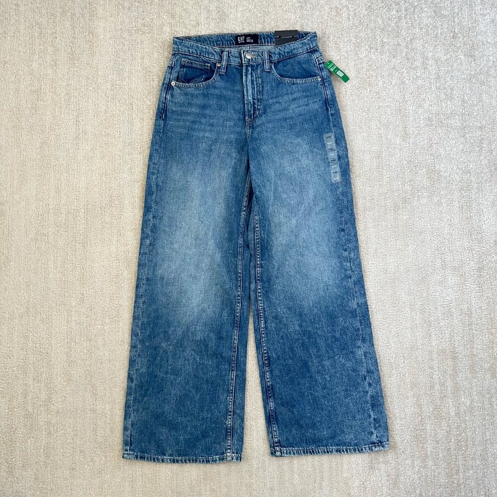NWT Gap High Rise Wide Leg Blue Jeans 4/27R